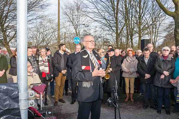 05.jpg - Einweihung des Bernd-Strauch-Wegesam 22.03.2017 in Hannover (Niedersachsen) . Foto: Ulrich Stamm/Stadtreporter.deFoto ist honorarpflichtig - PersÃ¶nlichkeitsrechte bei VerÃ¶ffentlichung beachten - Nur redaktionelle Verwendung - Belegexemplar erbeten!Buchungsanfragen an info@ulrich-stamm.com