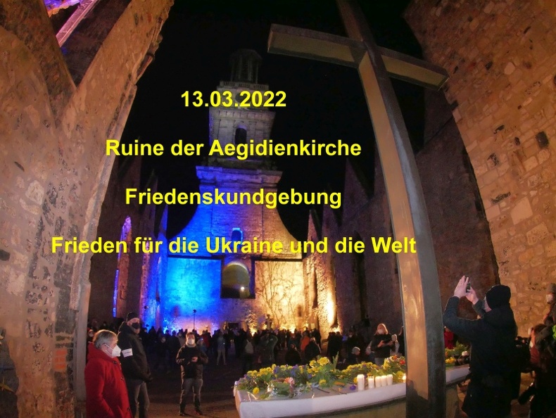 A_Aegidienkirche_Demo_Ukraine_-.jpg