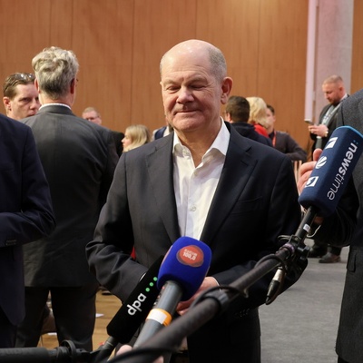 20250220wWHLKAMPFOLAFSCHOLZ